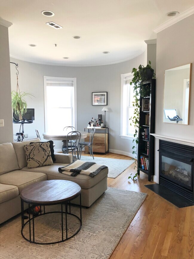Foto del edificio - 1306 O St NW
