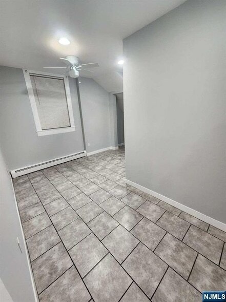 Foto del edificio - 237 Spring St