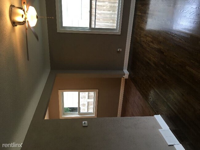 Foto del edificio - 4 br, 2 bath House - 471 White Bear Ave N