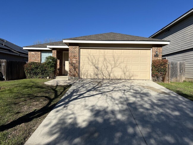Building Photo - 11127 Buckskin Bend
