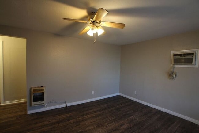 Building Photo - Charming 1 Bedroom, 1 Bath in West Tyler! ...