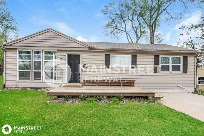 Foto principal - 308 Jefferson Ln, Belton, MO 64012