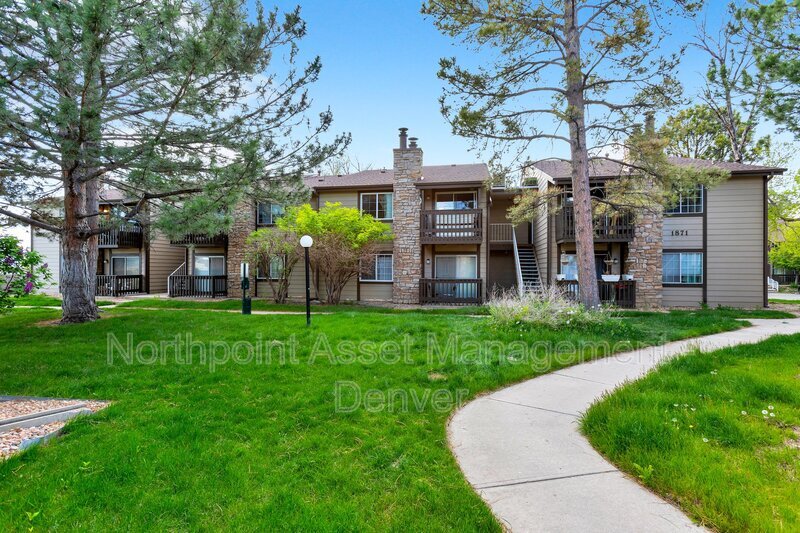 Foto principal - 1871 S Pitkin Cir