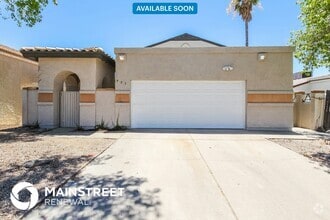 Building Photo - 927 E Escuda Dr