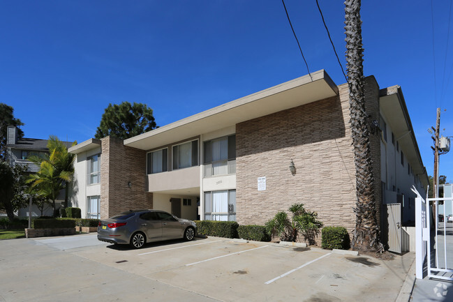 2006 Diamond St, San Diego, CA 92109 - Apartments in San Diego, CA ...