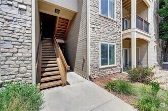 Building Photo - 7459 S Alkire St