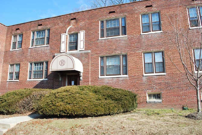 Primary Photo - Wyndmoor Gardens