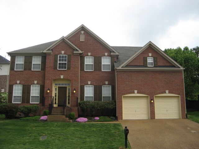 Foto principal - 405 Holt Creek Ct