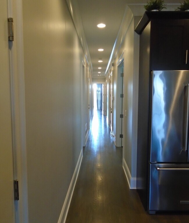 Foto del edificio - 3849 N Southport Ave