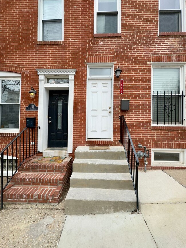 Building Photo - Apartment in Upper Fells Point!