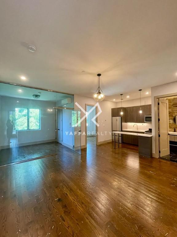 Building Photo - 2 bedroom in BROOKLYN NY 11221