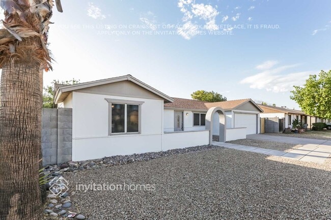 Building Photo - 13027 N 37th Pl
