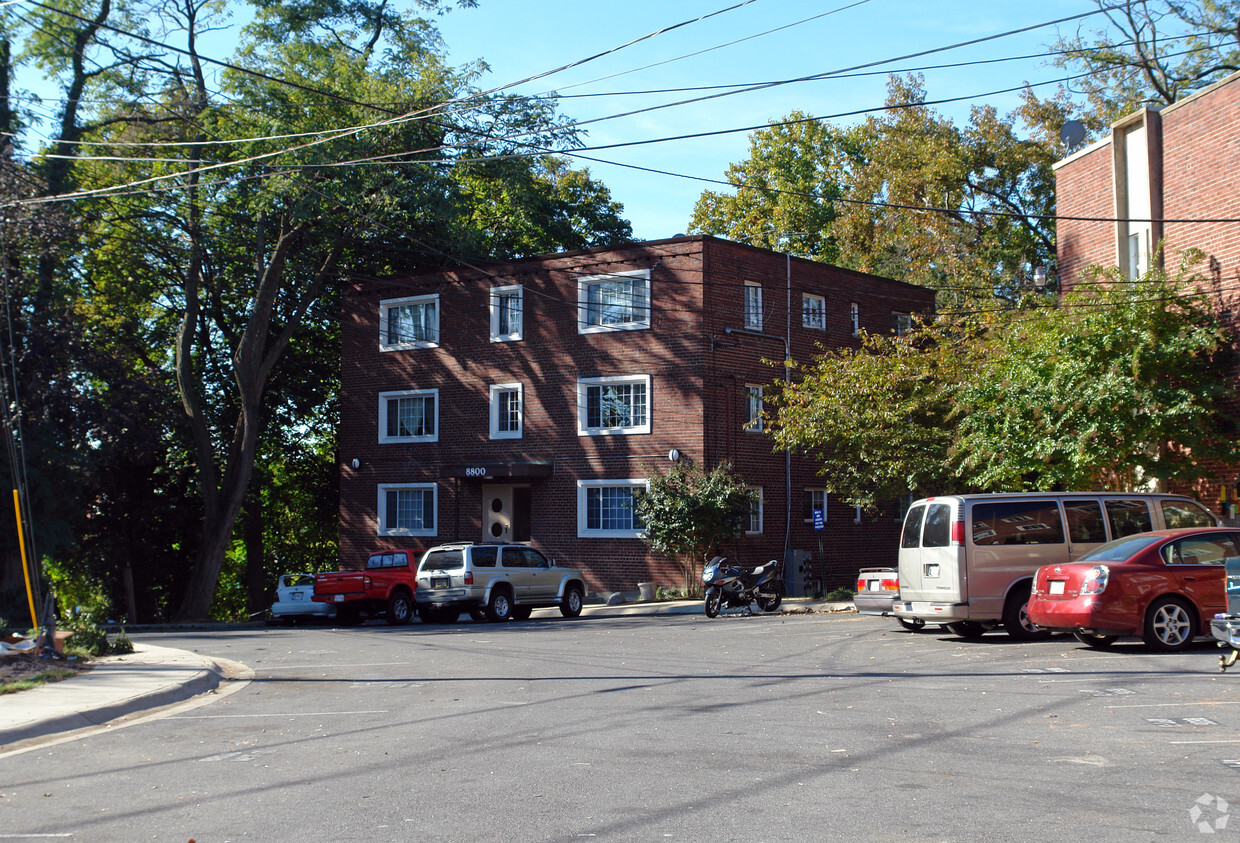 Primary Photo - Glennville Road Apartments