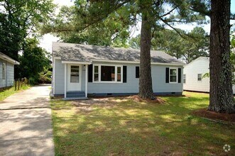 Building Photo - 204 S Spence Ave
