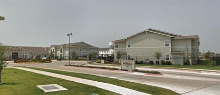 Building Photo - 13101 Avondale Farms Dr