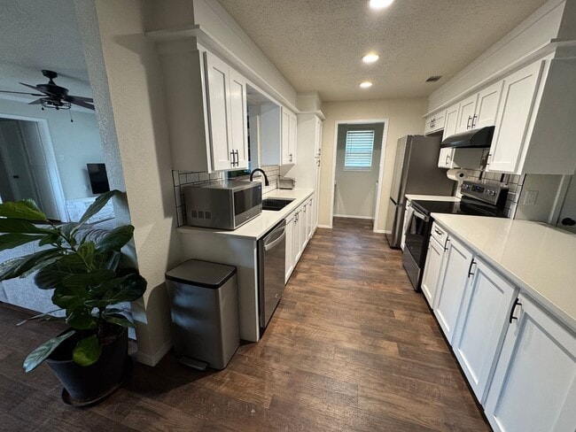 Building Photo - Updated 4-Bedroom Home in Frenship ISD