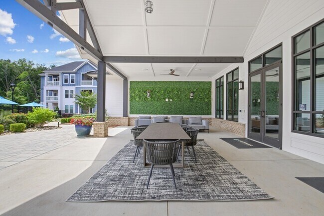 Foto del edificio - Lantower Garrison Park