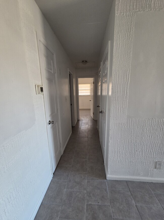 Foto del edificio - 1814 Karian Dr