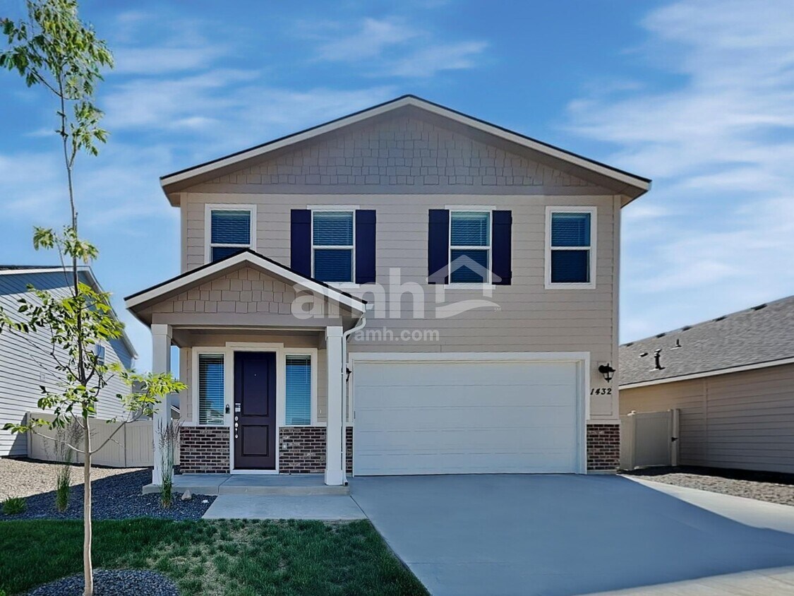 Foto principal - 1432 N Garnet Creek Ave