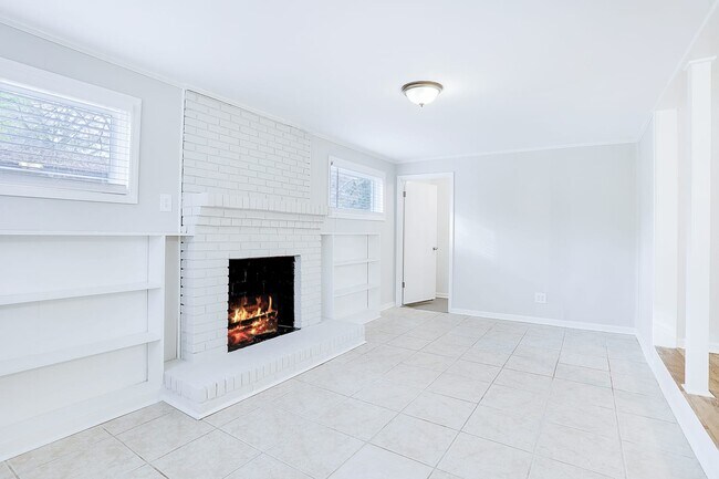 Building Photo - 3786 Turner Heights Dr