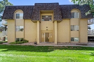 Building Photo - 7615 E Quincy Ave