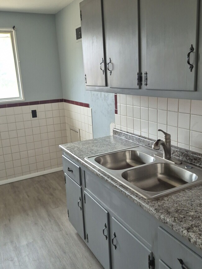 Foto del edificio - 9352 Bellefontaine Rd