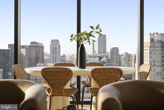 Foto del edificio - 210 S 12th St