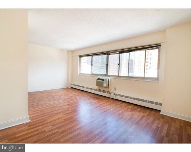 Foto del edificio - 2101-17 Chestnut St