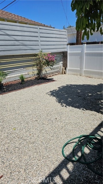 Foto del edificio - 5844 Newlin Ave