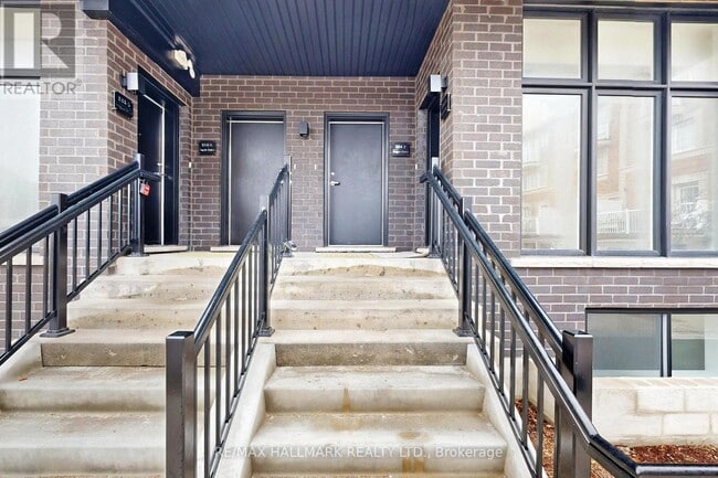 Building Photo - 184 Angus Dr