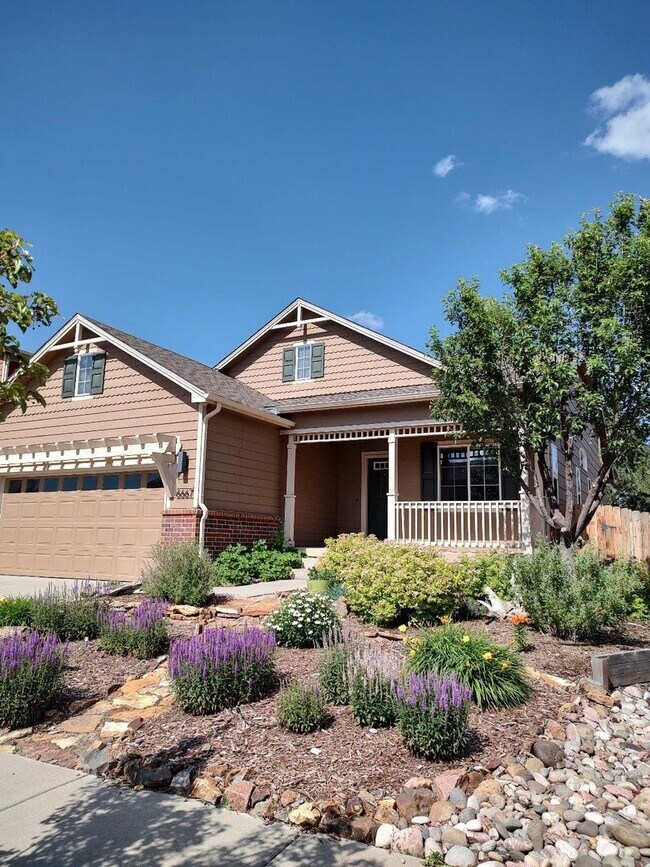 Building Photo - Gorgeous Former Model 4BD Ranch Home | Upg...