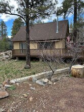 Building Photo - 700 E Reindeer Dr