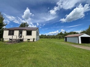 Building Photo - 4691 Martin Rd