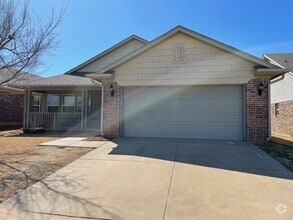 Building Photo - 2701 Fawn Lily Rd