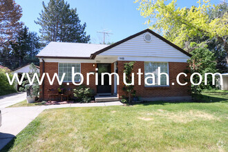 Building Photo - 950 E Millcreek Way