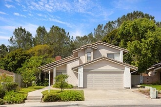 Building Photo - 8998 Montrose Way