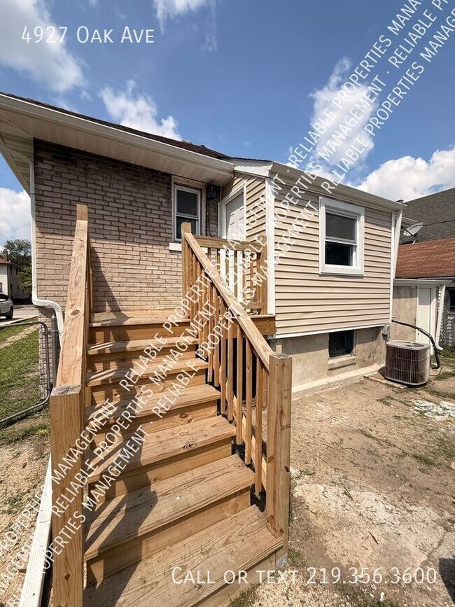 Foto del edificio - 4927 Oak Ave
