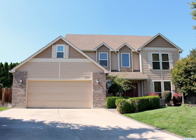 Building Photo - Gorgeous 5 bed rental in S Rich Cul de Sac