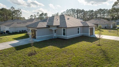 Building Photo - 2 Rainbow Ln
