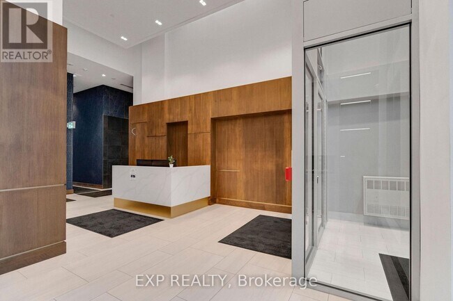 Photo du bâtiment - 2782 Barton St E