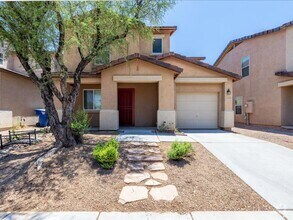 Building Photo - 3350 N Sierra Springs Dr