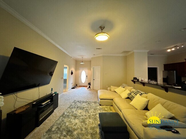Foto del edificio - Stunning 4 Bedroom home in South Crestview!