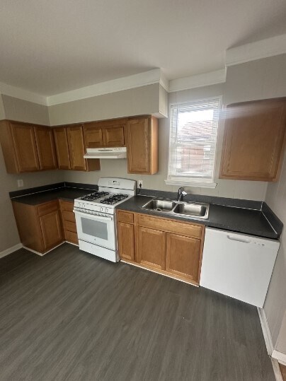 Foto del edificio - 4974 Quincy St