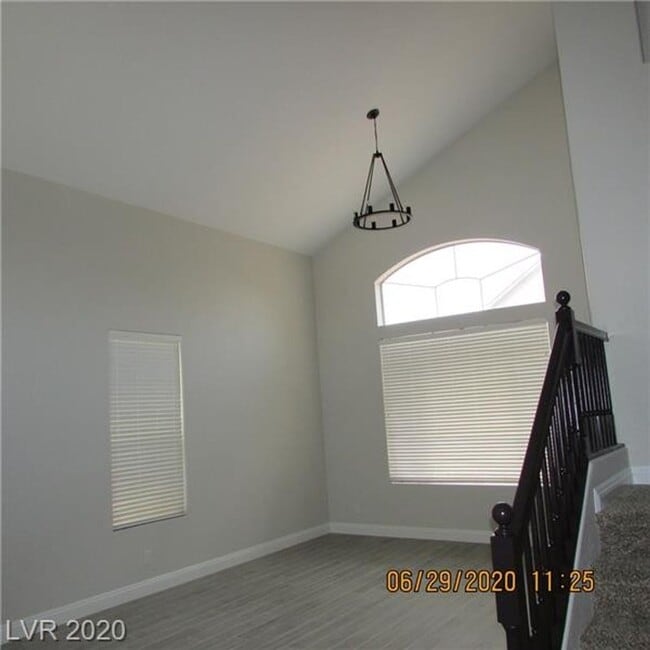 Foto del edificio - Beautiful 3 Bedroom/2.5 Baths in Summerlin