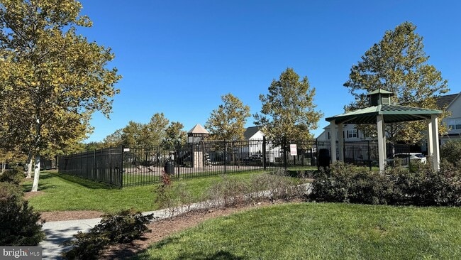 Building Photo - 104 Panmure Ln