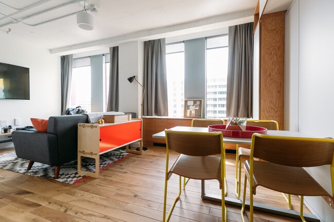 Photo - 2221 S Clark St Apartments