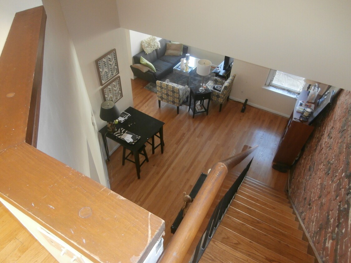 Primary Photo - 1772 Willard St NW