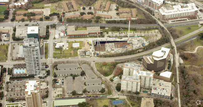 Aerial Photo - Bleu Ciel