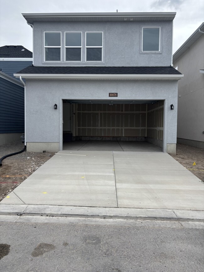 Building Photo - 10078 Loblobby Ln