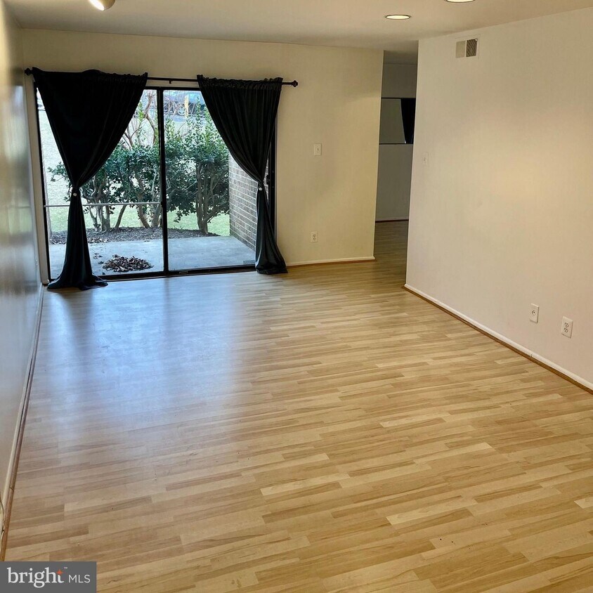 11222 Cherry Hill Rd Unit 101, Beltsville, MD 20705 Room for Rent in Beltsville, MD